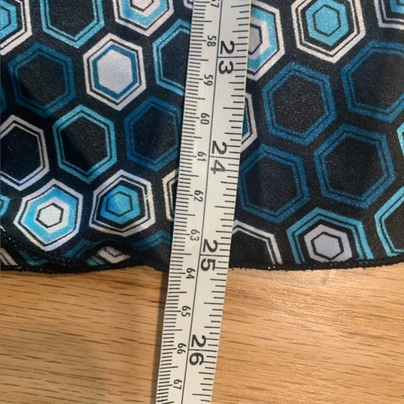 Women’s Y2K Maurice’s Babydoll Tie Back Satin Funky Pattern Tank Size Medium - Picture 9 of 9